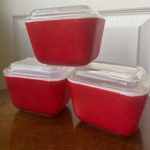 Vintage Pyrex fridgies